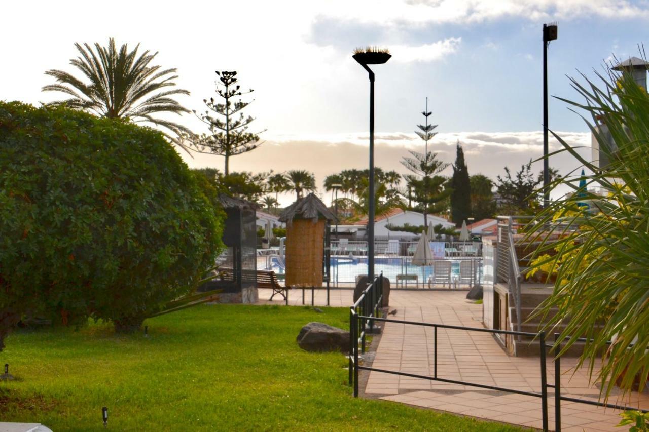 Bungalow En Playa Del Ingles Екстериор снимка
