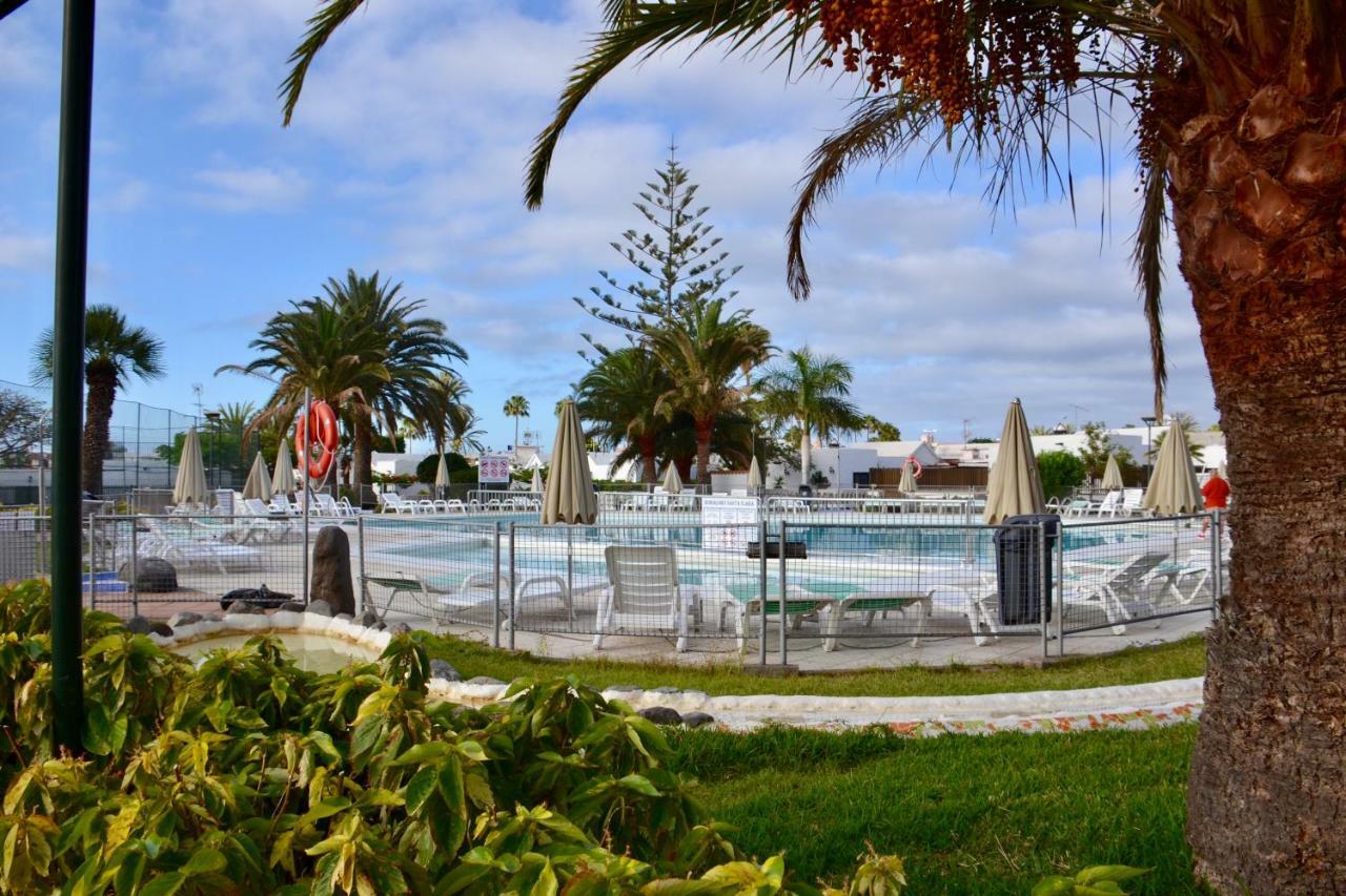 Bungalow En Playa Del Ingles Екстериор снимка