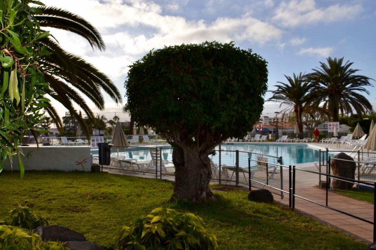 Bungalow En Playa Del Ingles Екстериор снимка